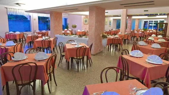 Hotel Le Querce | Marche - Ancona (vilayet) - Senigallia