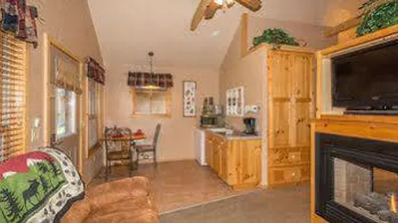 Shadow Mountain Lodge and Cabins | New Mexico - Ruidoso (ve civarı) - Ruidoso