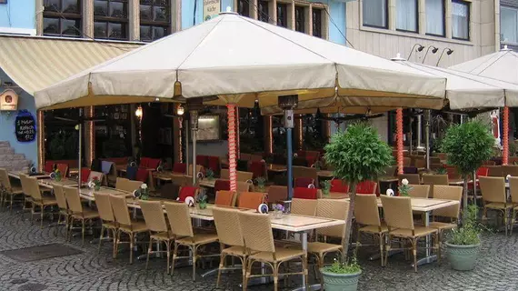 Hotel Löwenbräu | Kuzey Ren-Westfalia - Köln (ve civarı) - Köln - Ren'in Sol Yakası