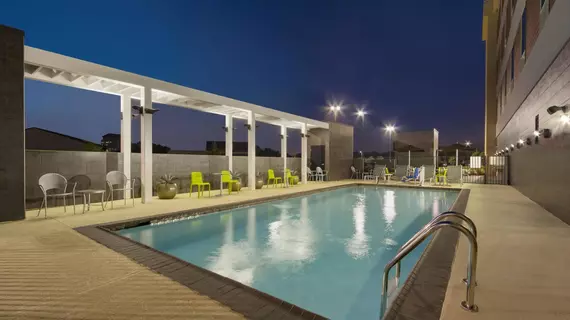 Home2 Suites by Hilton Houston Stafford | Teksas - Houston (ve civarı) - Stafford