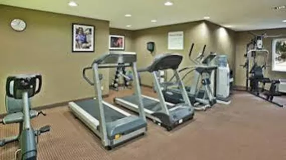 La Quinta Inn & Suites Frankfort | Indiana - Lafayette (ve civarı) - Frankfort