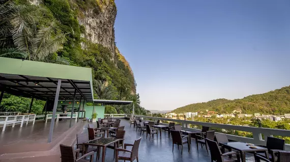 Ao Nang Mountain View Hotel | Krabi İli - Krabi - Ao Nang