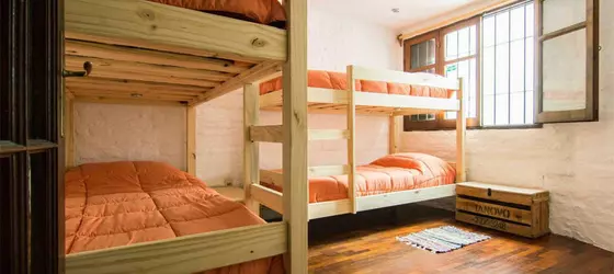 MedioMundo Hostel | Montevideo