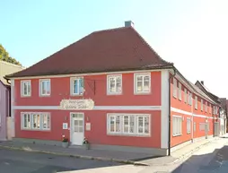 Hotel Garni Goldene Traube | Bavyera - Orta Franconia