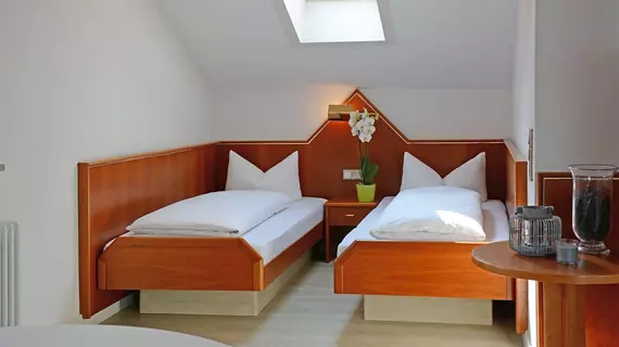 Hotel garni Kaiserstuhl | Baden-Wuerttemberg - Ihringen