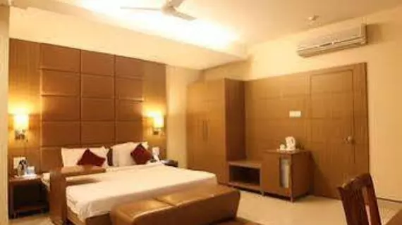 Hotel Woodland | Maharaştra - Pune Bölgesi - Pune