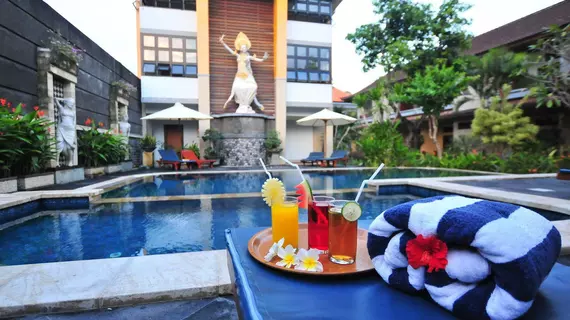 Sandat Hotel Legian | Bali - Kuta - Legian Kent Merkezi