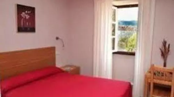 Pension Residencial Hortas | Galicia - La Coruna (vilayet) - Santiago de Compostela