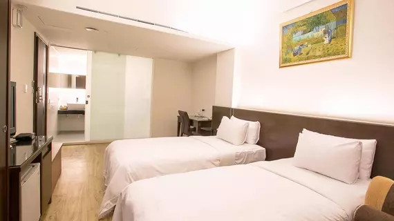 Huang Shin Business Hotel - ZhongGung Branch | Taichung (ve civarı) - Taichung - Situn Bölgesi