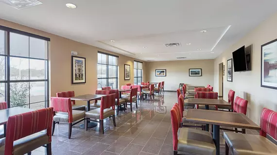 Comfort Inn and Suites Zachary | Louisiana - Baton Rouge (ve civarı) - Zachary