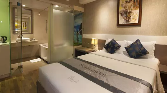 Sun Flower Luxury Hotel | Binh Duong (vilayet) - Ho Şi Min Şehri (ve civarı) - Ho Chi Minh City - Quận 1 - Japon Mahallesi