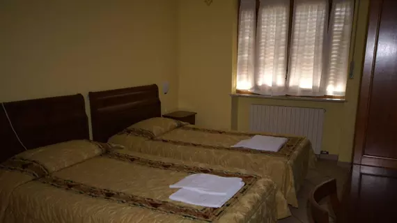 Hotel Londra | Piedmont - Cuneo (il) - Acceglio