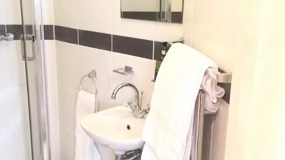 The Quarters Serviced Apartments | Londra (ve civarı) - Hounslow - Cranford