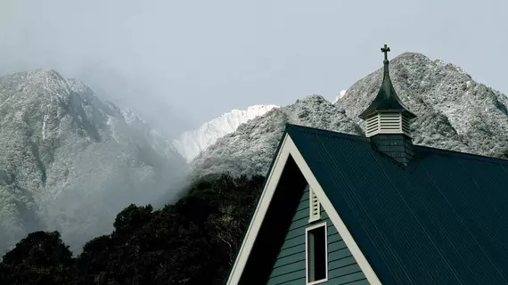 The Church at FOX | Batı Sahili - Fox Glacier