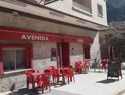 Hostal Avenida | Aragon - Zaragoza (vilayet) - Alhama de Aragon