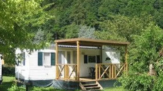 Camping Due Laghi | Trentino-Alto Adige - Trento İli - Levico Terme