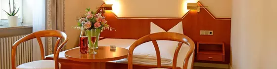 Hotel garni Kaiserstuhl | Baden-Wuerttemberg - Ihringen