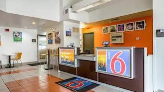 Motel 6 of Bozeman | Montana - Bozeman (ve civarı) - Bozeman