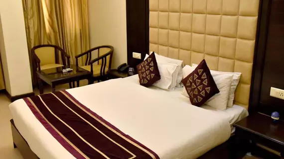 Hotel Metro43 | Pencap - Chandigarh (ve civarı) - Chandigarh