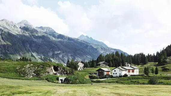 Pensiun Chesa Pool | Maloja District - Graubuenden - Sils im Engadin-Segl