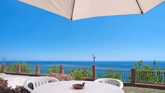 Le Terrazze Appartamenti Vacanze | Liguria - Imperia (il) - Sanremo