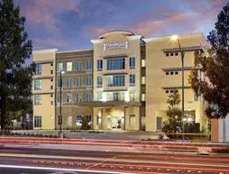 STAYBRIDGE SUITES ANAHEIM AT THE PARK | Kaliforniya - Orange County - Anaheim - Anaheim Resort