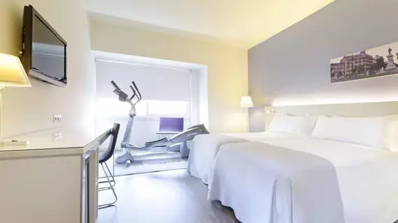 Tryp Madrid Chamberí | Madrid Özerk Topluluğu - Madrid (ve civarı) - Chamberi