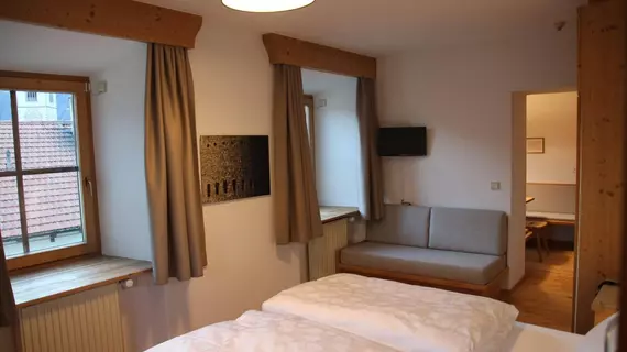 Hotel Greif | Trentino-Alto Adige - Güney Tirol (il) - Malles Venosta