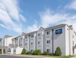 Microtel Inn & Suites by Wyndham Rice Lake | Wisconsin - Rice Lake (ve civarı) - Rice Lake