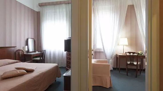 Hotel Esplanade | Abruzzo - Pescara (il) - Pescara