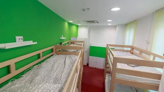 Pura Vida Sky Bar and Hostel | Bükreş (ve civarı) - Bükreş   Kent Merkezi - Lipscani