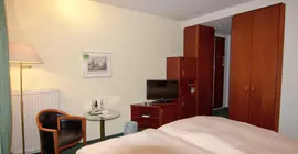 Parkhotel Unter den Linden | Saxony (Saksonya)-Anhalt - Halberstadt