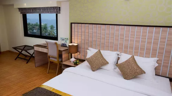 Uptown Hotel | Yangon