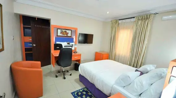 Jeromes Gardens And Suites | Lagos (ve civarı) - Lagos - Onigbongbo - Ikeja