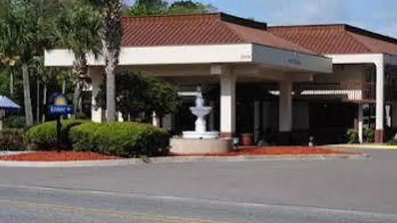 Days Inn Jacksonville Airport | Florida - Jacksonville (ve civarı) - Jacksonville