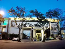 Grand Guci Hotel | West Java - Bandung (ve civarı) - Bandung