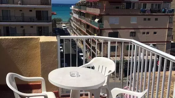 Hostal Lido | Balearic Adaları - Mayorka Adası - Palma de Mallorca - El Arenal