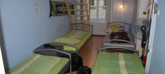 Budapest Centrum Hostel | Pest County - Budapeşte (ve civarı) - Budapeşte Kent Merkezi - Belváros - Lipótváros