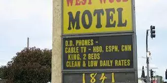 West Wood Motel