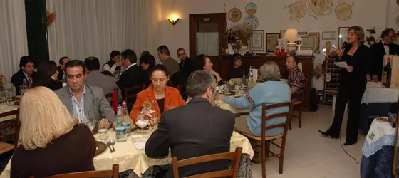 I Tre Rioni | Toskana - Siena (vilayet) - Castiglione d'Orcia