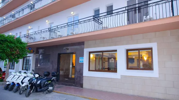 Hostal Rosalia | Balearic Adaları - İbiza Adası - Sant Antoni de Portmany