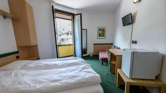 Hotel Camping Europa | Lombardy - Como (il) - Domaso