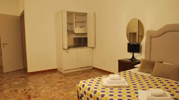 La Casa Reggina | Calabria - Reggio di Calabria (vilayet) - Reggio di Calabria