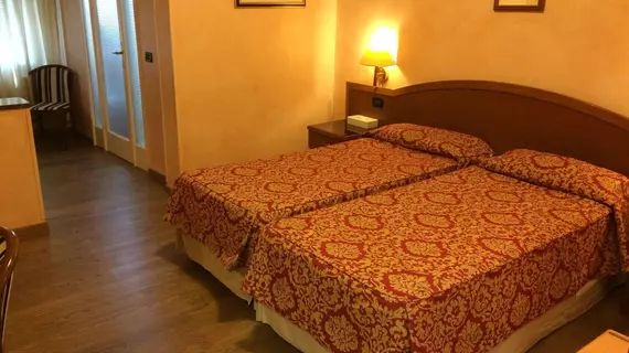 Hotel Coccodrillo | Liguria - Savona (il) - Varazze