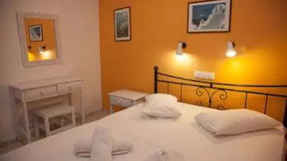 Markakis Studios Fira Town | Ege Adaları - Santorini