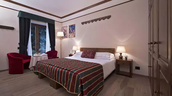 Boutique Hotel Villa Blu Cortina | Veneto - Belluno (vilayet) - Cortina d'Ampezzo