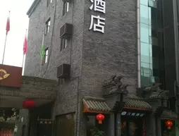 Hanting Express Hotel Chengdu Jinsha Branch | Sişuan - Chengdu - Qingyang