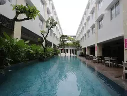 RedDoorz Plus near Mall Bali Galeria | Bali - Kuta - Ngurah Rai Kuta Geçidi