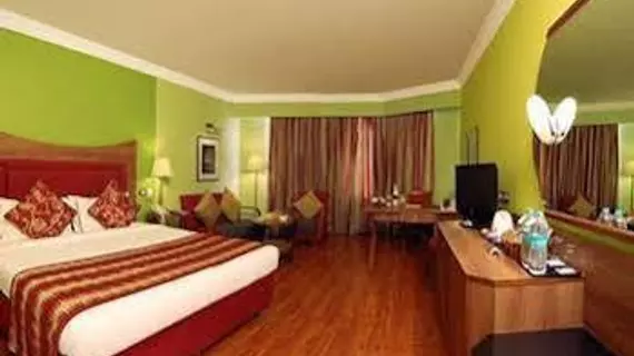 Cama Hotel-Ahmedabad | Gujarat - Ahmedabad Bölgesi - Ahmedabad - Ahmedabad Kent Merkezi