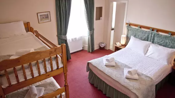 Buccleuch Arms Hotel | İskoçya - Dumfries ve Galloway - Moffat